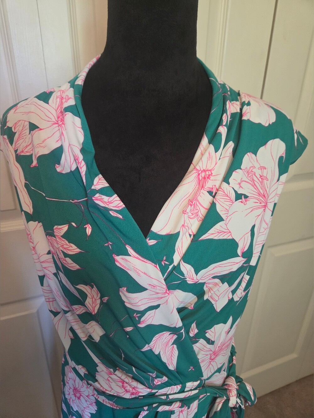 Eliza J Emerald Green Pink Dress Sleeveless Floral Print Fit & Flare Size 12 NEW - Picture 6 of 13